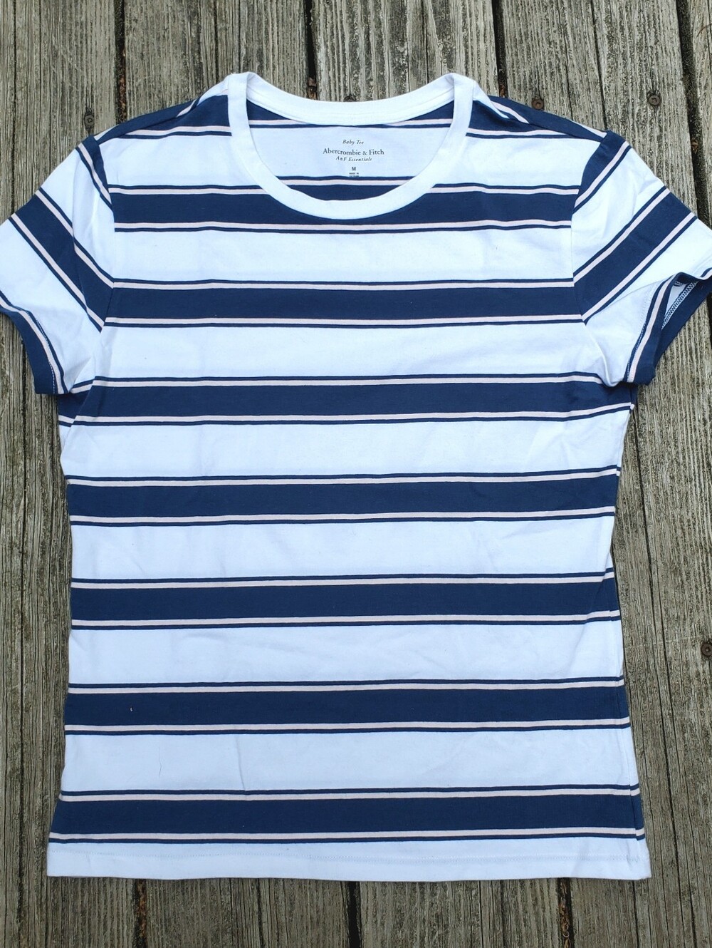 Abercrombie & Fitch • striped cotton crewneck baby tee • Medium